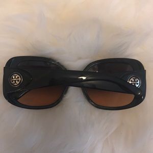 Black Tory Burch sunglasses